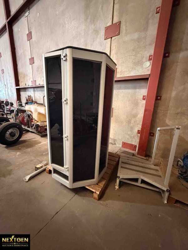 Impact Cryotherapy Chamber