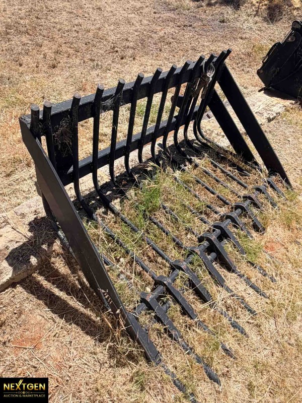 Rake bucket attachment | NextGen Auctions & Marketpl...