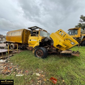 L8000 Truck  RELISTED DUE TO DEFAULT BIDDER