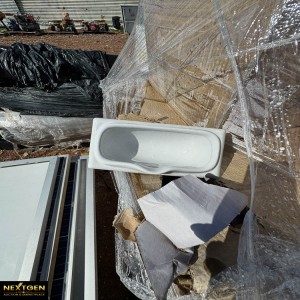 Pallet of ceramic soap holders