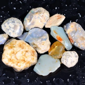 Lightning Ridge Dark Opal parcel Rough 042