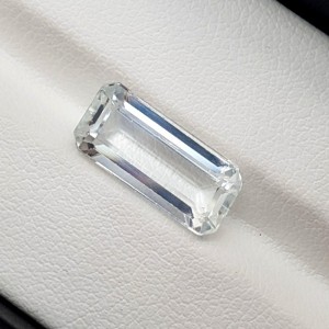 Faint Blue Aquamarine