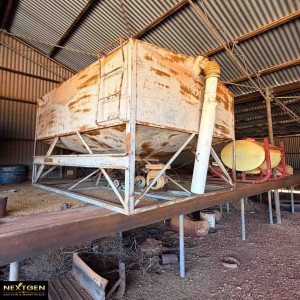 Cole Grain bin