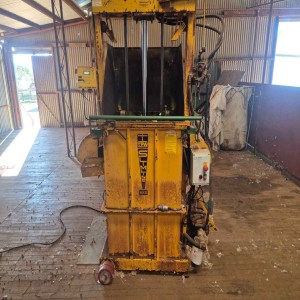 Slimline MII Wool press