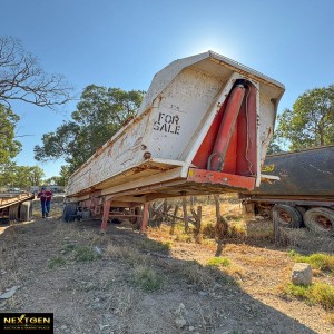 Unregistered Boomerang Tri Tipping Trailer
