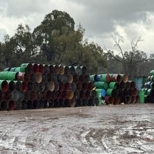 4 x 44 Gallon Drums