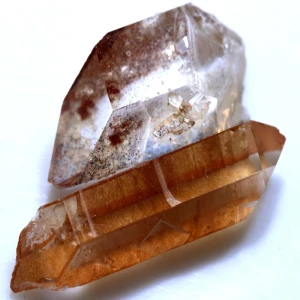 20ct Tangerine Quarts Crystal RG650