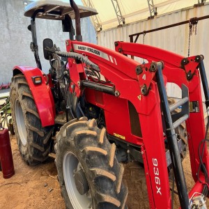 Massey Ferguson 4707 with loader