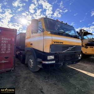 1998 Volvo 420 Tipper