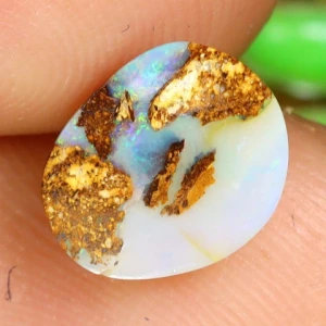 Boulder opal F405