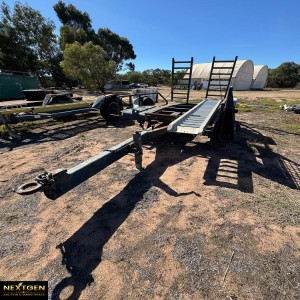 Heavyduty plant trailer with ramps