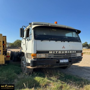 Mitsubishi Truck