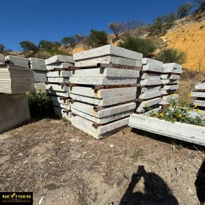 Lot of 5 Square cement slabs