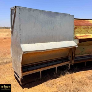 Universal Sheep feeder