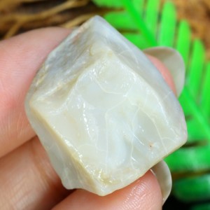 Mintabie Opal rough 10281