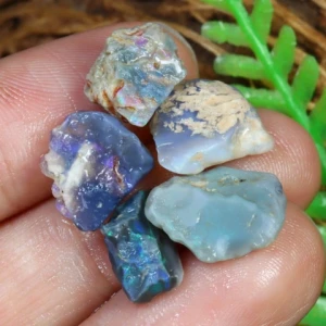 11ct Lighting Ridge Dark Opal Rough parcel F528