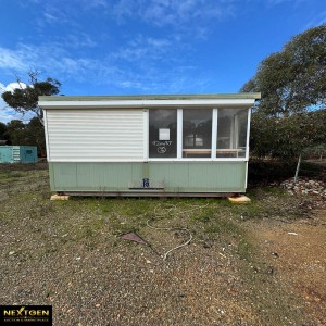 Two story transportable building