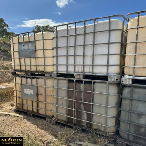 8 x Used IBC Containers